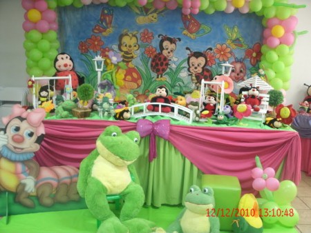 Jardim com joaninhas